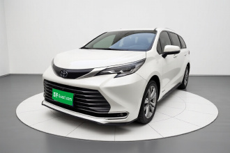 丰田 赛那SIENNA 2023款 2.5L混动 尊贵版