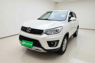 北京汽车 绅宝X35 2016款 1.5L 手动精英版