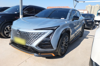 长安UNI-T 2022款 1.5T 运动版 尊贵型