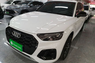 奥迪Q5L 2024款 45 TFSI 豪华动感型