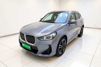 宝马iX1 2023款 xDrive30L M运动套装