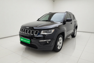 Jeep 指南者 2020款 220T 自动精英版