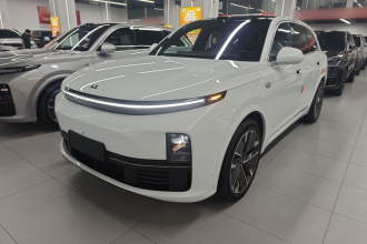 理想汽车 理想L7 2025款 Ultra 智能焕新版