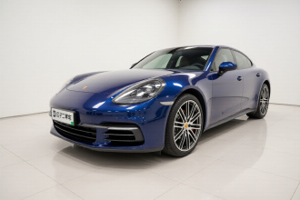 保时捷 2017款 Panamera 行政加长版 3.0T