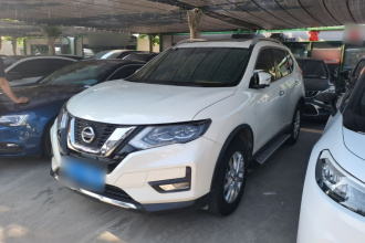 日产 奇骏 2021款 2.0L CVT 2WD XL Premium尊享纪念版