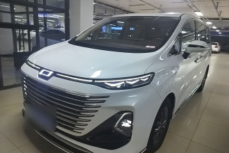 奔腾M9 2023款 2.0T 至尊型