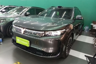 岚图汽车 岚图FREE 2025款 FREE+ 四驱乾崑版