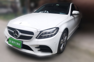 奔驰C级 2020款 改款 C 260 L 运动版