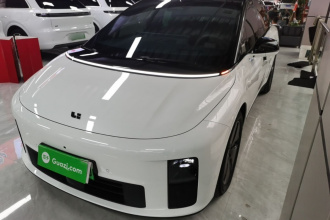 理想汽车 理想i6 2025款 两驱标准版