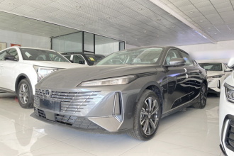 长安 逸动 2025款 蓝鲸 1.5T 500Bar尊贵型