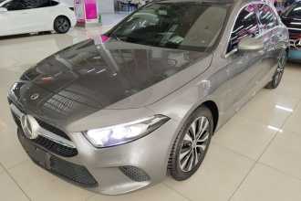 奔驰A级(进口) 2021款 A 200 动感型