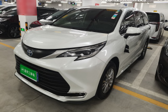 丰田 赛那SIENNA 2021款 2.5L混动 舒适版