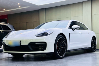 保时捷 2023款 Panamera 4 行政加长版 2.9T