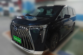 广汽传祺 传祺M8 2023款 宗师系列 双擎 御尊版