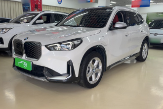 宝马iX1 2023款 eDrive25L X设计套装