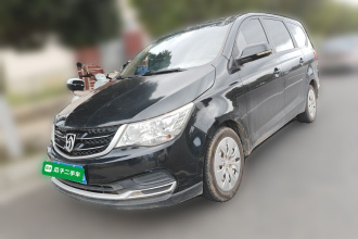 宝骏730 2016款 1.5L 手动标准型 7座