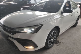 荣威i5 2021款 1.5L 手动铂金版