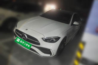 奔驰C级 2023款 改款二 C 260 L 运动版