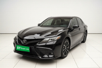 丰田 凯美瑞 2022款 2.0S 骑士版