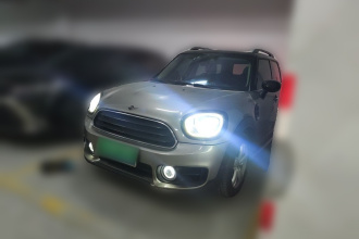 MINI Countryman 2019款 1.5T COOPER 艺术家周末旅行版