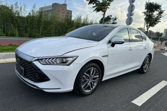 比亚迪 秦PLUS 2021款 DM-i 120KM 尊贵型