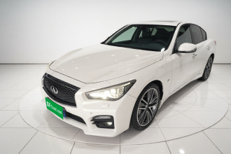 英菲尼迪Q50  3.7L 豪华运动版