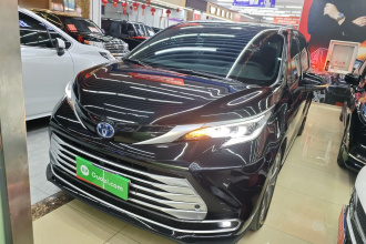 丰田 赛那SIENNA 2023款 2.5L混动 铂金版