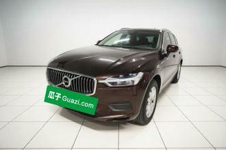 沃尔沃XC60 2019款 T5 四驱智逸版 国V