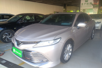 丰田 凯美瑞 2019款 改款 2.0G 豪华版