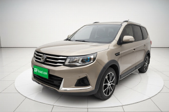 东风风行 风行SX6 2019款 1.6L 手动豪华型 国VI