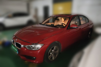宝马3系 2013款 320i 运动设计套装