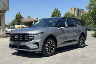 福特 2025款 锐界L 2.0T EcoBoost E混动四驱七座至尊型