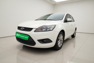 福特 福克斯 2013款 两厢经典 1.8L 自动基本型