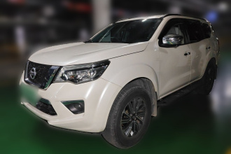 日产 途达 2020款 2.5L XV 4WD 自动四驱旗舰版