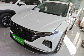 现代 2023款 途胜L 1.5T 自动两驱DLX豪华版