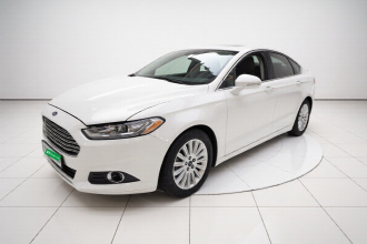 福特 蒙迪欧 2013款 2.0L GTDi200豪华型