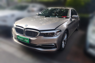 宝马5系 2019款 改款 525Li 豪华套装