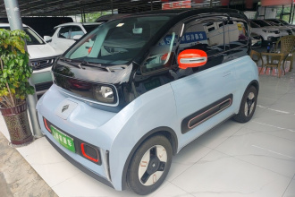 宝骏KiWi EV 2022款 设计师轻享版 三元锂