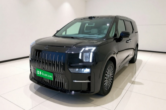 极氪009 2024款 七座过道版四驱 108kWh