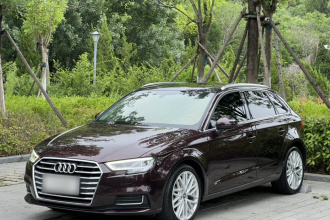 奥迪A3 2018款 30周年年型 Sportback 35 TFSI 风尚型