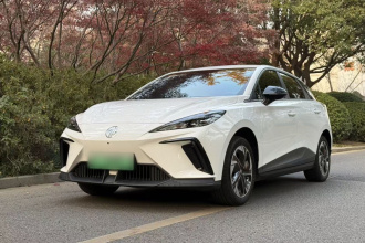 名爵 MG4 EV 2023款 415km 出海冠军版