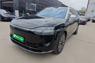 鸿蒙智行 问界M9 2024款 增程 Ultra版 42kWh 6座版