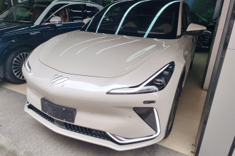 智己汽车 智己LS7 2023款 90kWh Elite四驱版