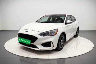 福特 福克斯 2020款 两厢 EcoBoost 180 自动锋潮型