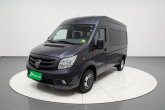 福田 图雅诺 2023款 康明斯2.8T手动吉象多功能 长轴中顶 后双胎7/9座