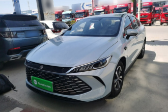 比亚迪 秦PLUS 2025款 DM-i 智驾版 120KM超越型