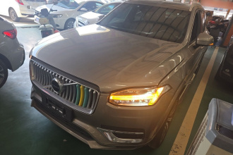 沃尔沃XC90 2022款 B5 智行豪华版 7座