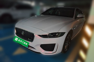 捷豹XEL 2022款 2.0T 250PS R-DYNAMIC S进取运动版