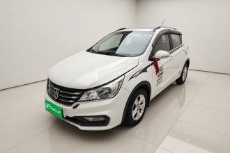 宝骏310 2016款 1.2L 手动豪华型
