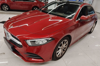 奔驰A级 2019款 改款 A 200 L 运动轿车